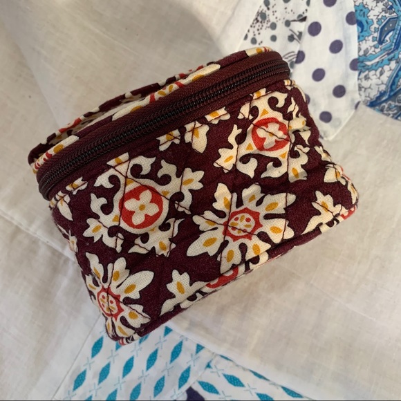 Vera Bradley Jewelry Bag - Picture 5 of 6